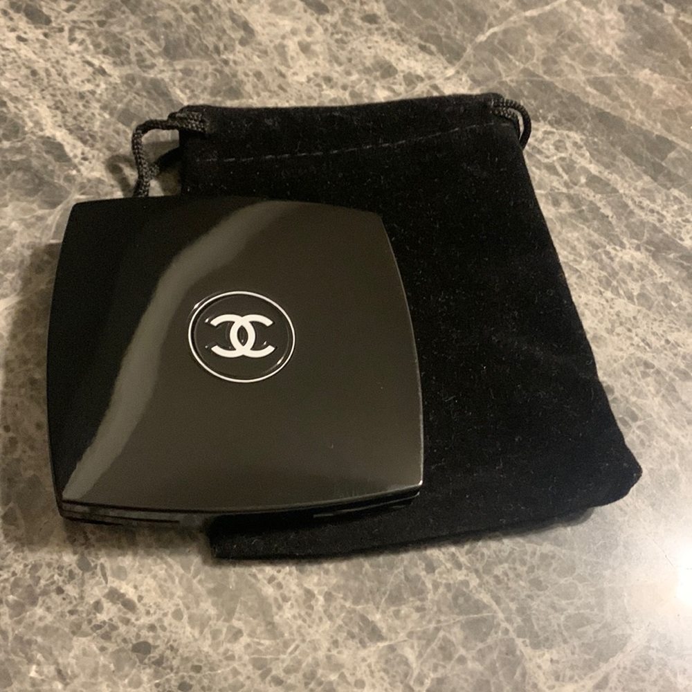 CHANEL Mirror